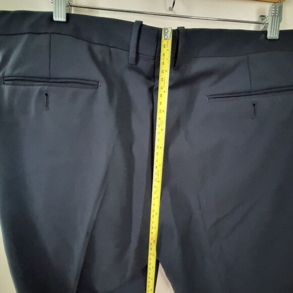 Giorgio Armani Men's Wool Dress Pants - Made in Italy - Picture 8 of 8